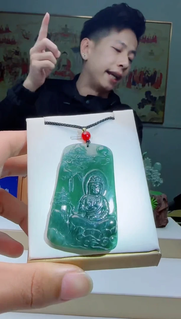 【闪购商品】翡翠颈饰未镶嵌多样性发货随机一件发货