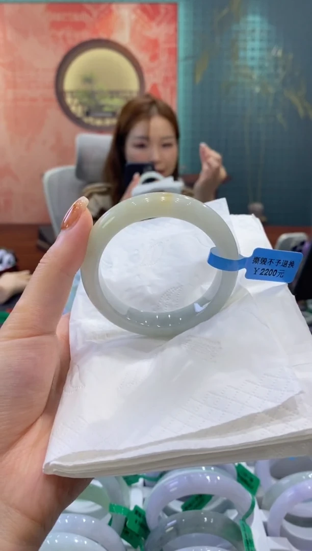 未镶嵌手镯翡翠0041763
