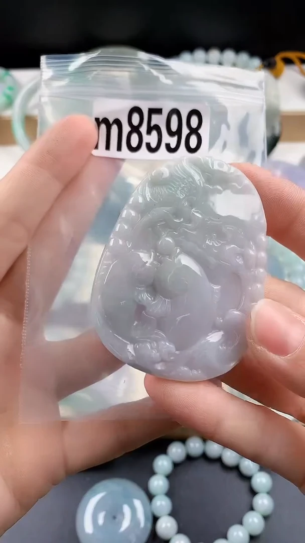 颈饰未镶嵌翡翠颈饰未镶嵌缅甸天然翡翠吊坠