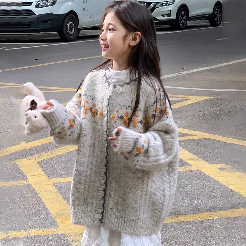 女童复古针织衫外套秋冬装新款加厚羊毛针织软糯毛衣中大童上衣潮