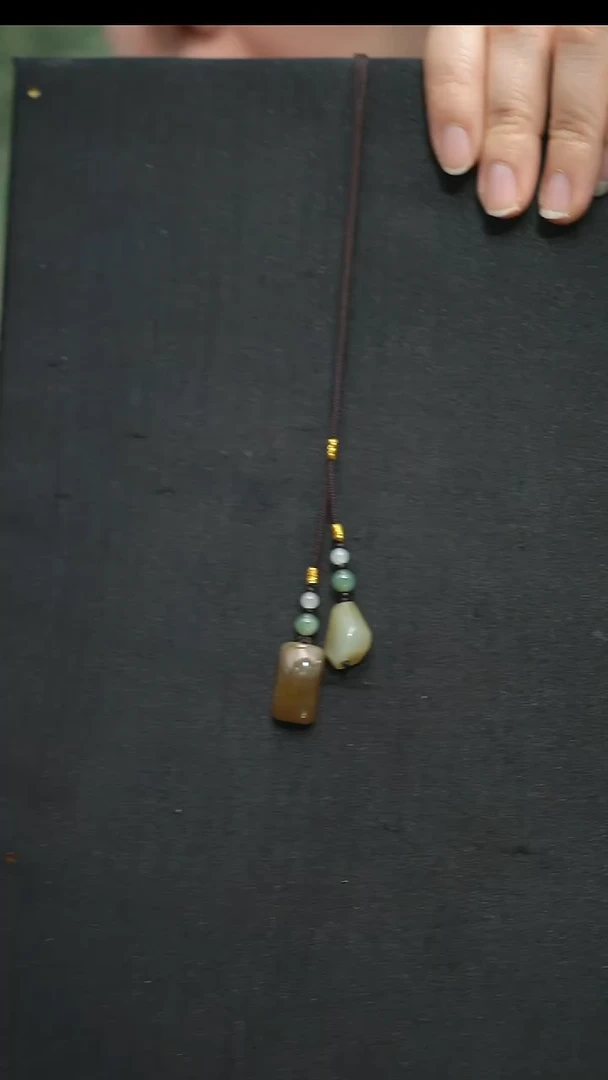 颈饰未镶嵌和田玉平安牌