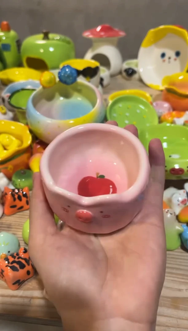 79手工手绘陶瓷品