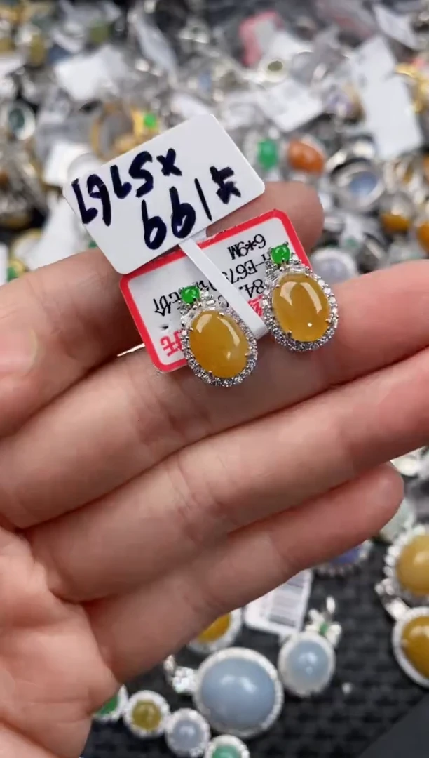 银S925镶嵌戒指翡翠888             9