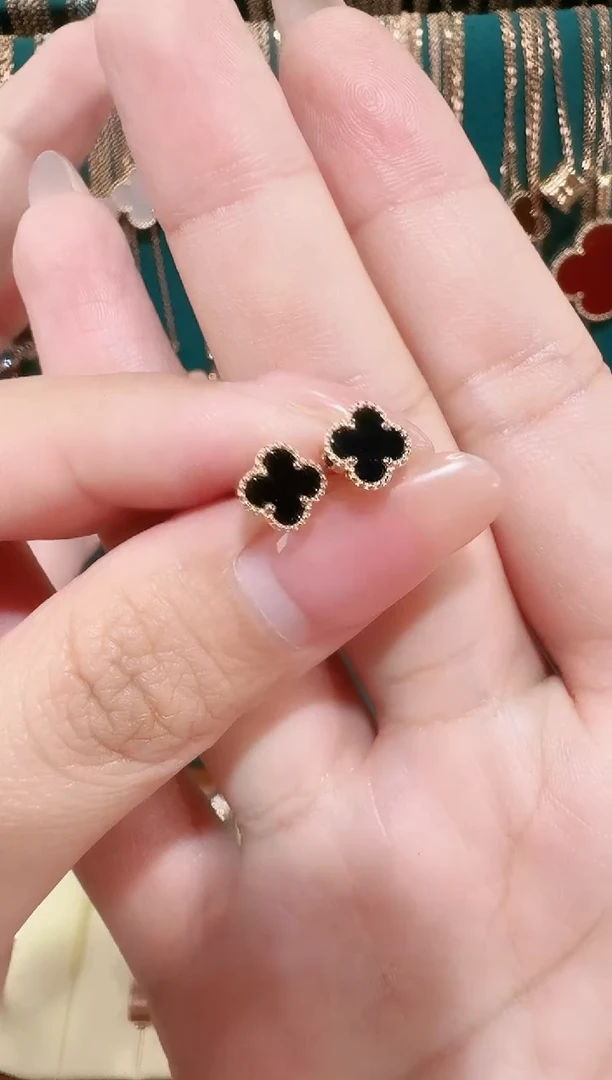 【闪购商品】玛瑙/玉髓耳钉18K金镶嵌耳钉