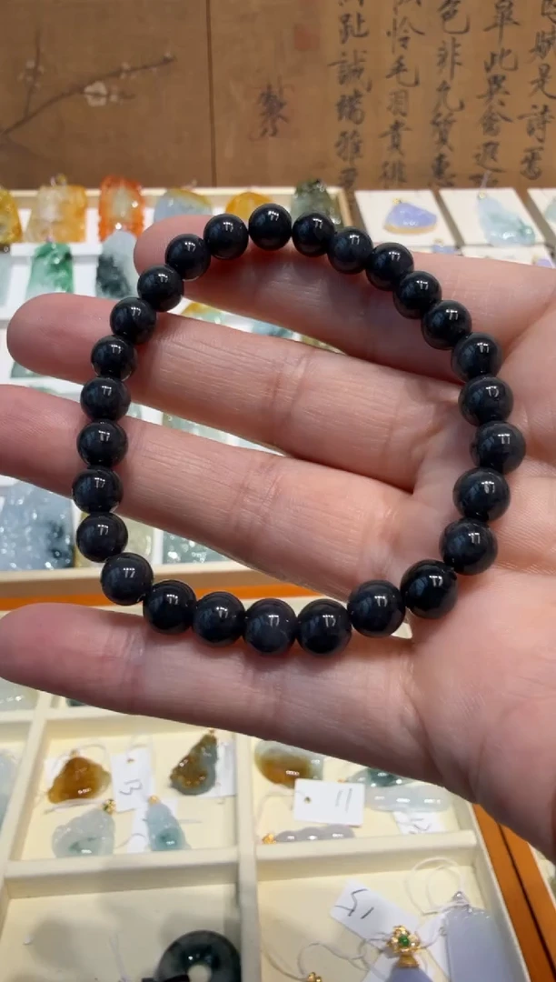 翡翠挂件未镶嵌A货翡翠多样性孤品