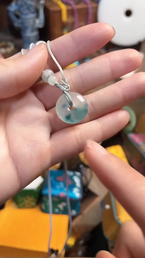 【闪购商品】翡翠颈饰未镶嵌玉瑞专属精选摆件