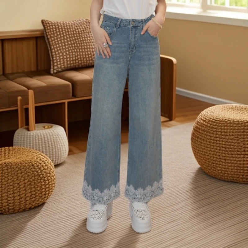 蕾丝花边水洗牛仔裤 中高腰设计 显瘦显腿长