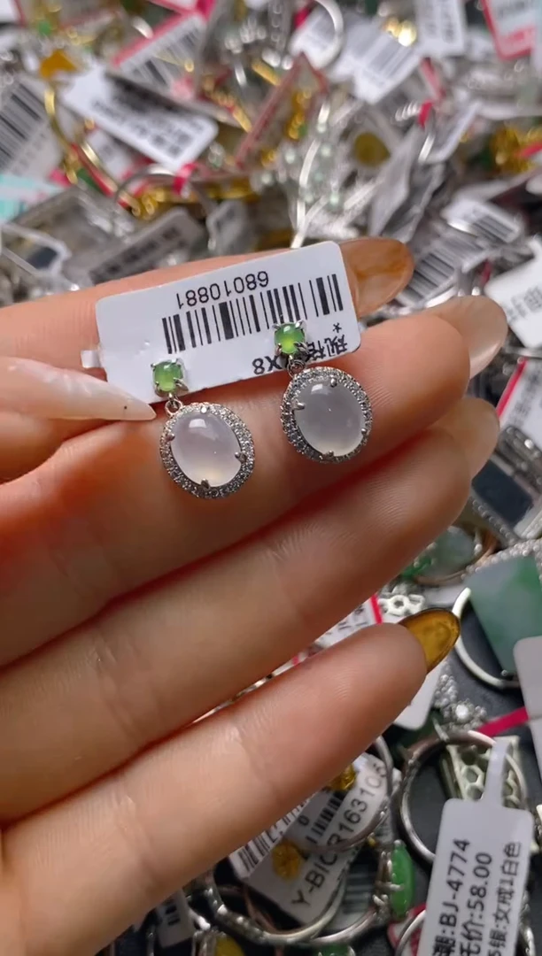 银S925镶嵌戒指翡翠善***人百内无证书