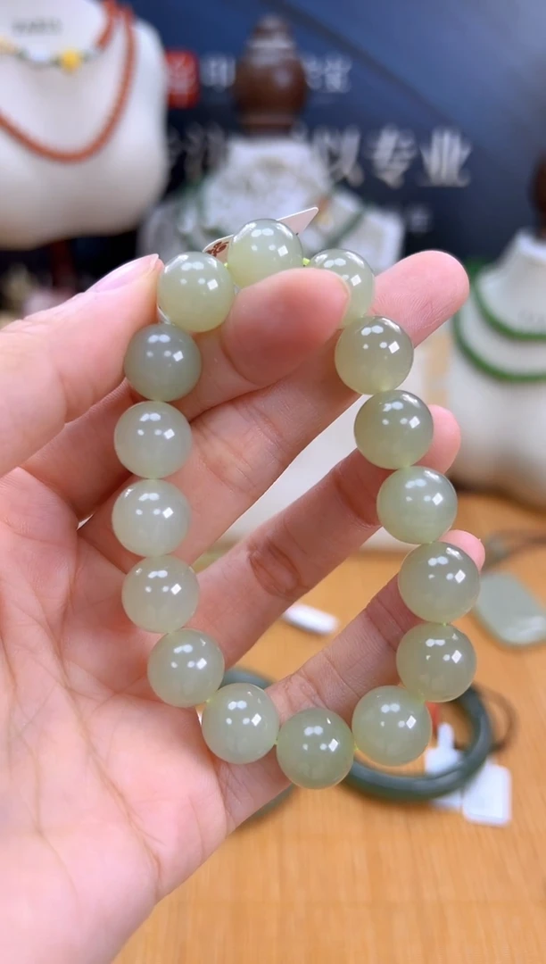 未镶嵌手链和田玉多样性拍一发一cg