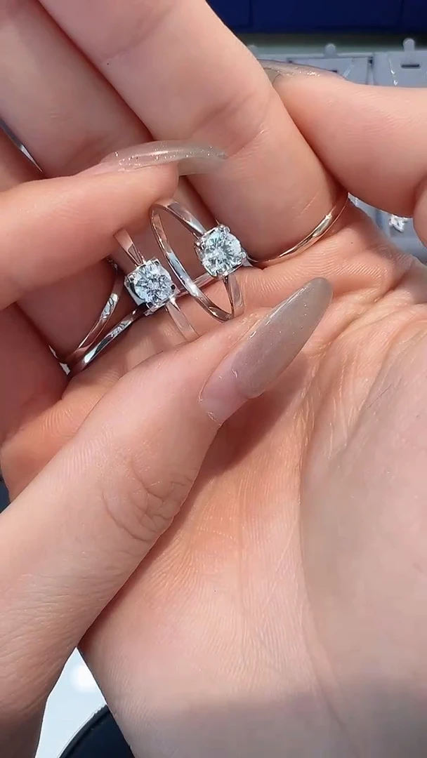 【闪购商品】钻石戒指/指环18K金镶嵌多样性发一