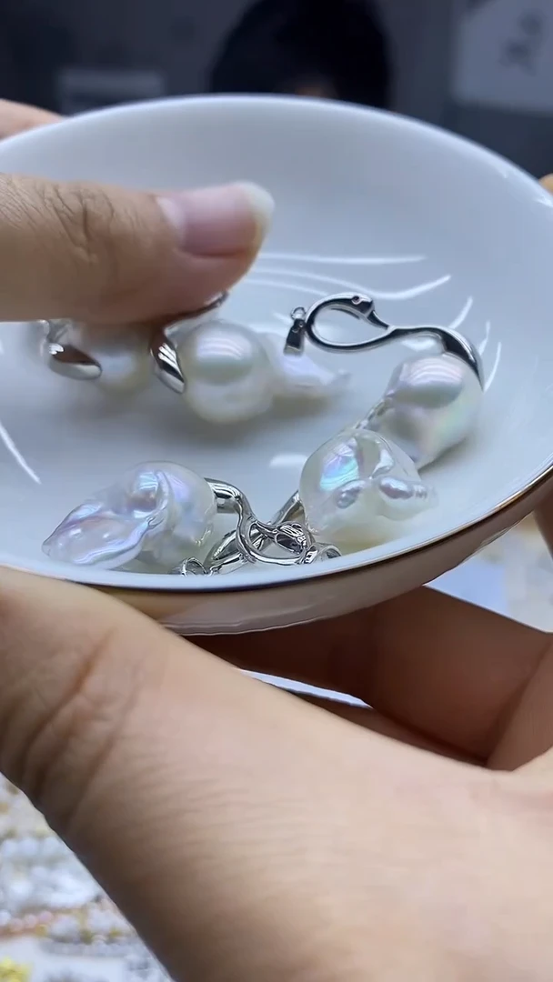 吊坠(不含链)未镶嵌淡水珍珠吊坠多样性发其一