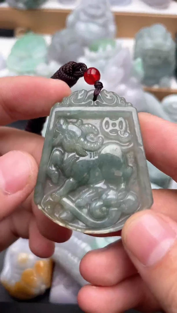 吊坠(不含链)未镶嵌翡翠1