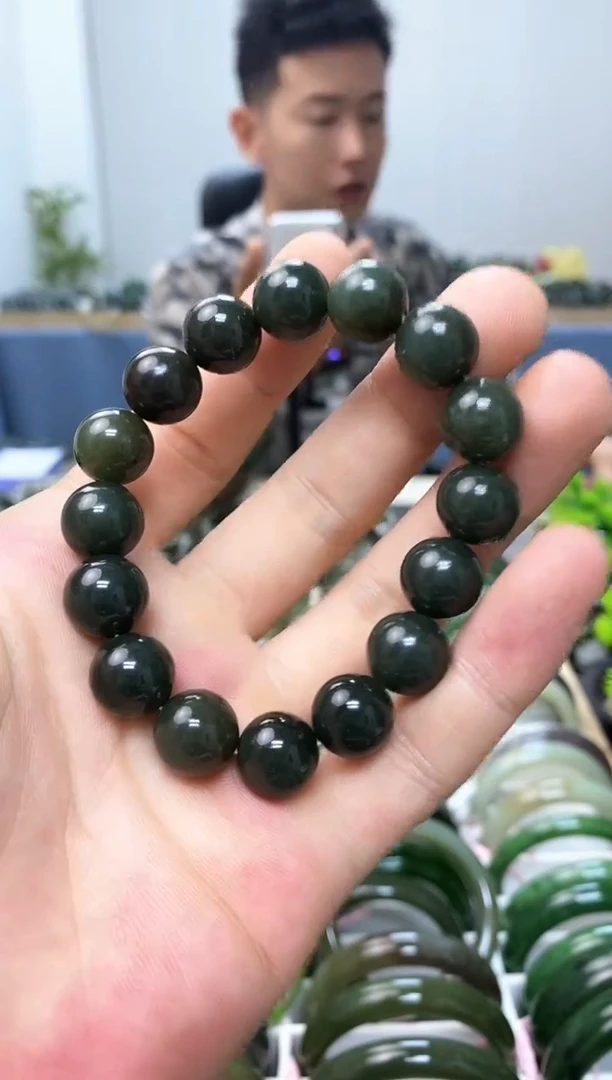 和田玉手镯未镶嵌12.2mm