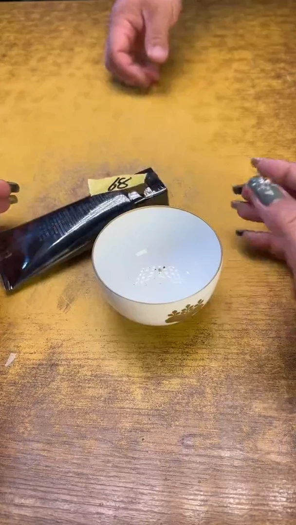 瓷器瓷器瑕疵脏旧68宝丽碗