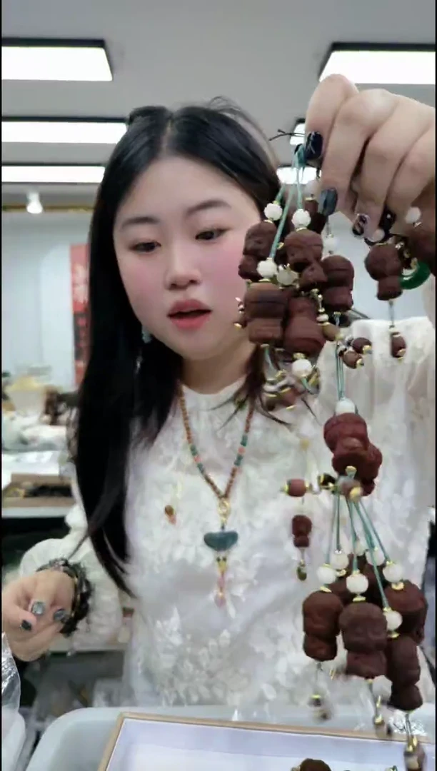 【闪购商品】香榧木1322降真香度母