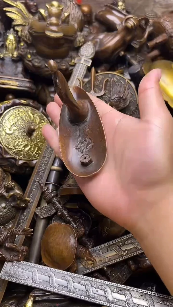 精美铜器，点击即可下单