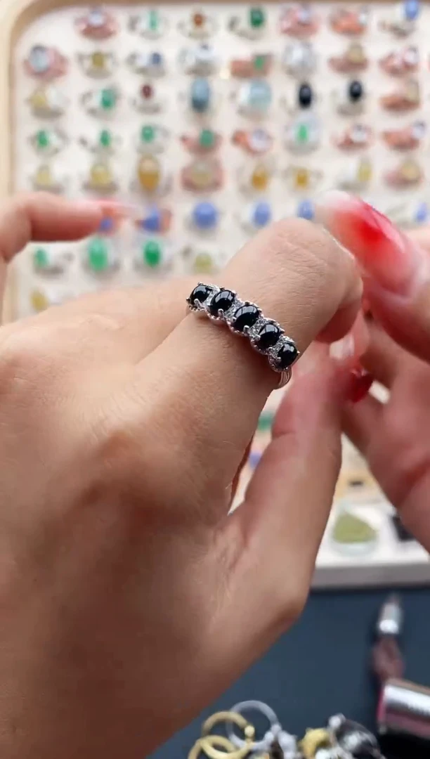 【闪购商品】翡翠戒指银S925镶嵌缅甸天然A货翡翠111   9-2