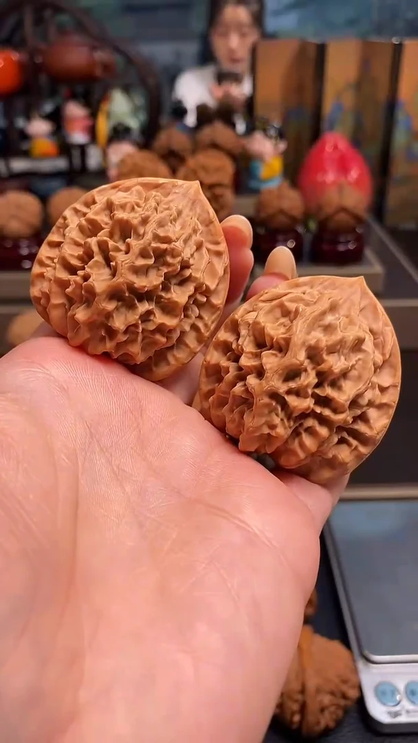 【闪购商品】文玩核桃把件D696帝王44