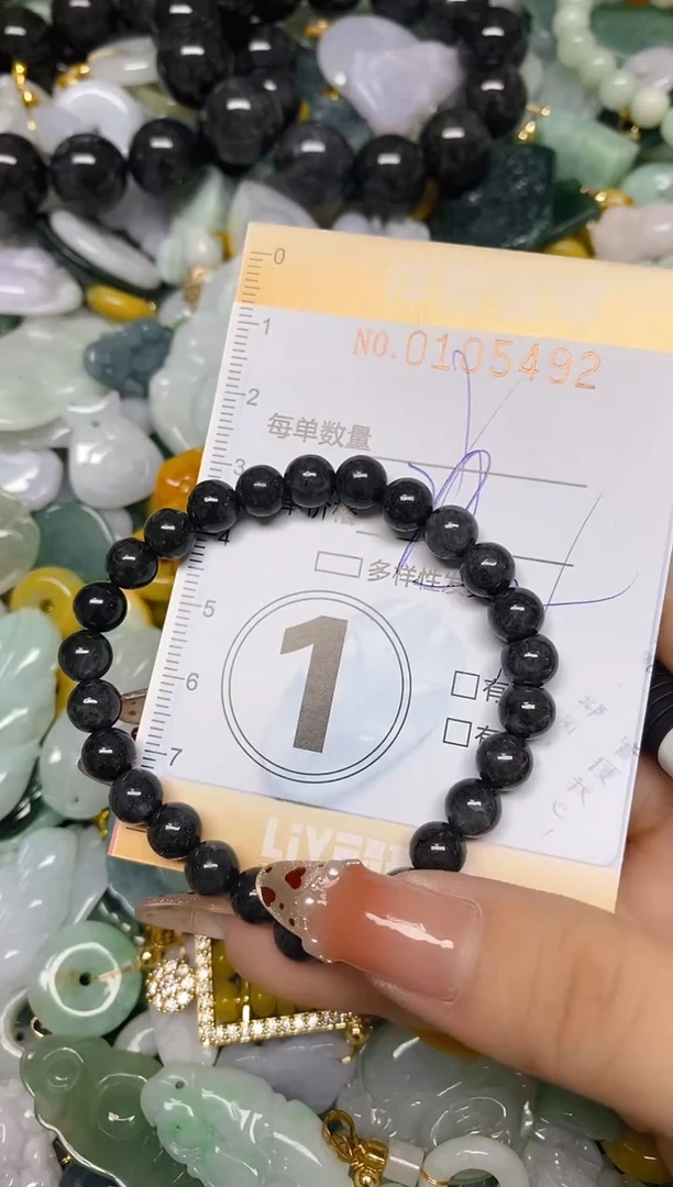 【闪购商品】翡翠颈饰未镶嵌闪购0105492多样性发其一