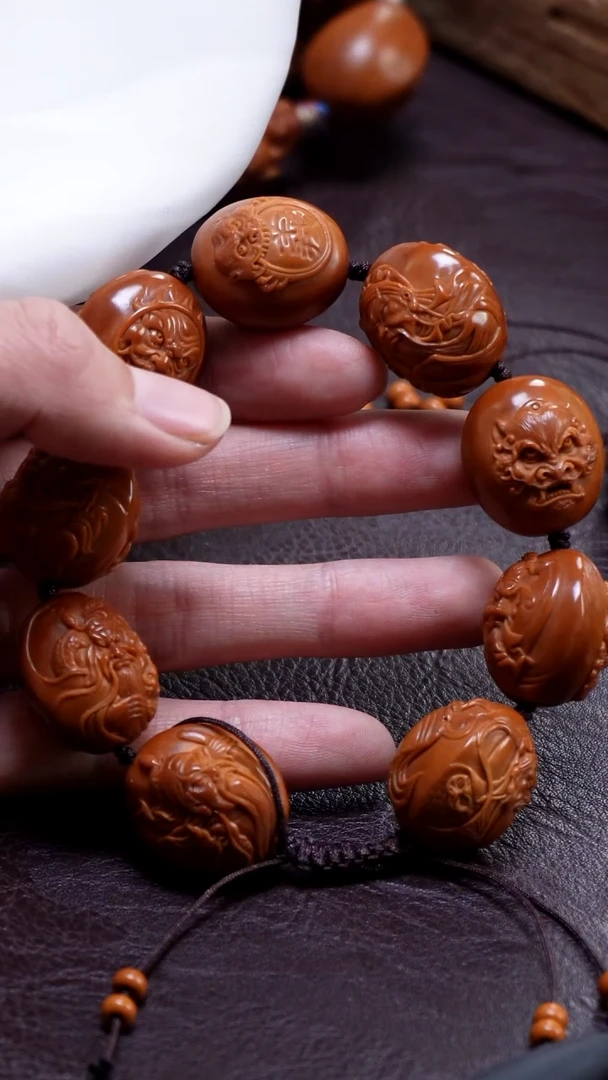 手串/手链橄榄核九龙关公