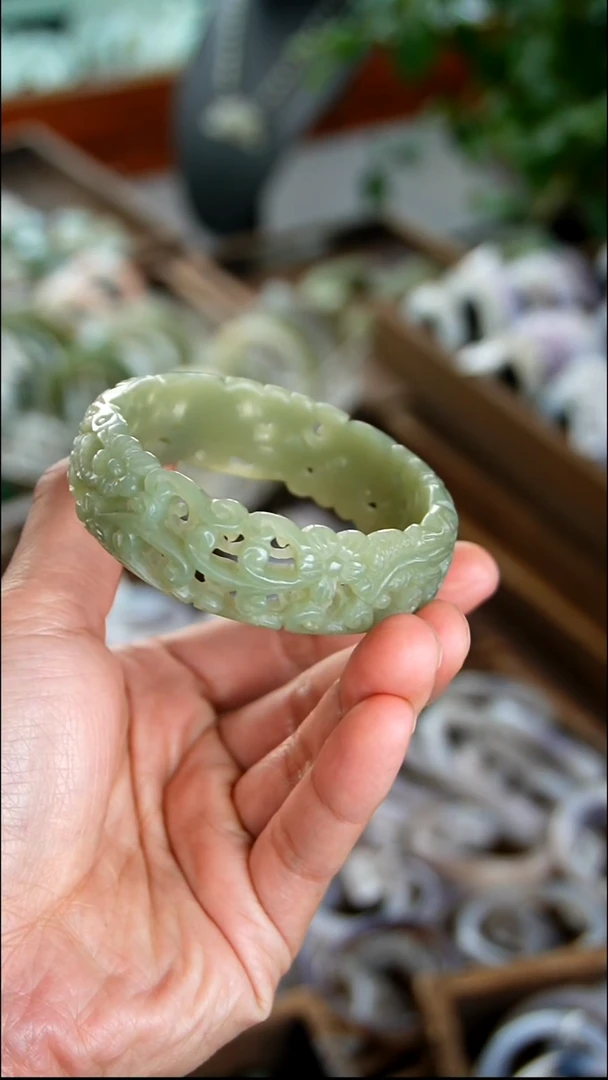 未镶嵌手镯和田玉清*001  57圈口