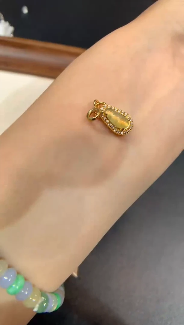 吊坠(不含链)银S925镶嵌翡翠福豆