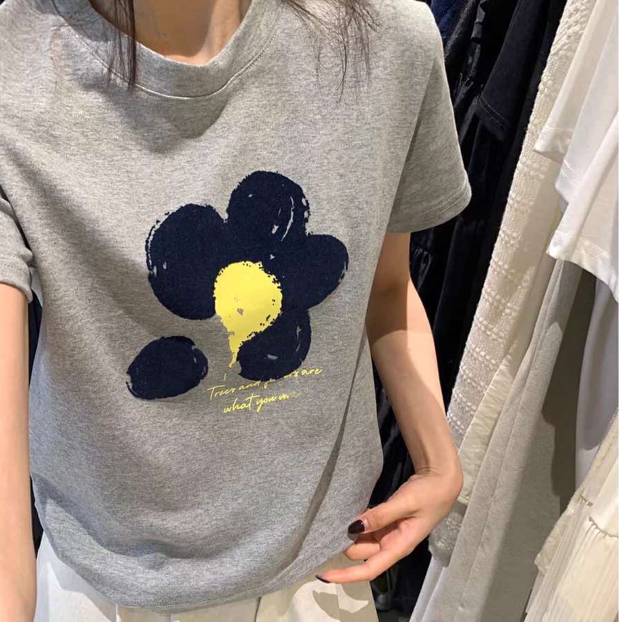 宽松印花时尚百搭小众设计感T恤女2025夏季新款修身短袖上衣简约