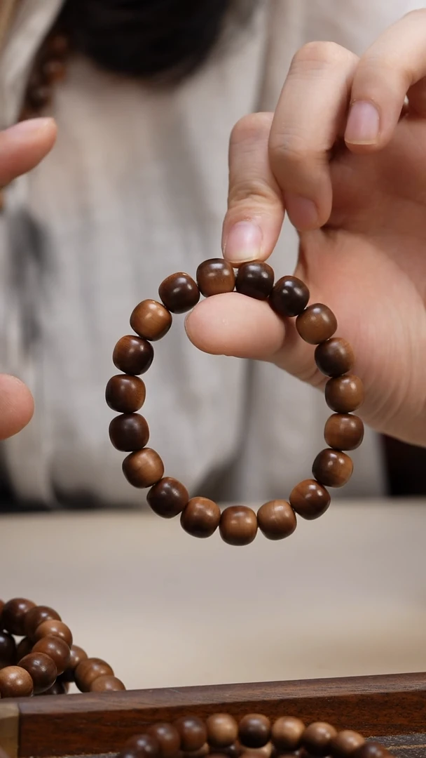 檀香木手串/手链肥*怪老山檀10.5*11横纹虎皮黑肉印度迈索尔留疤