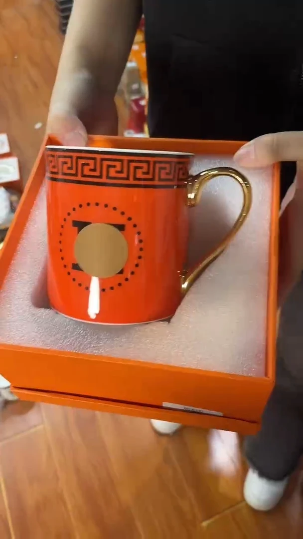 杯鸿辉家品牌瓷器，京东包邮！