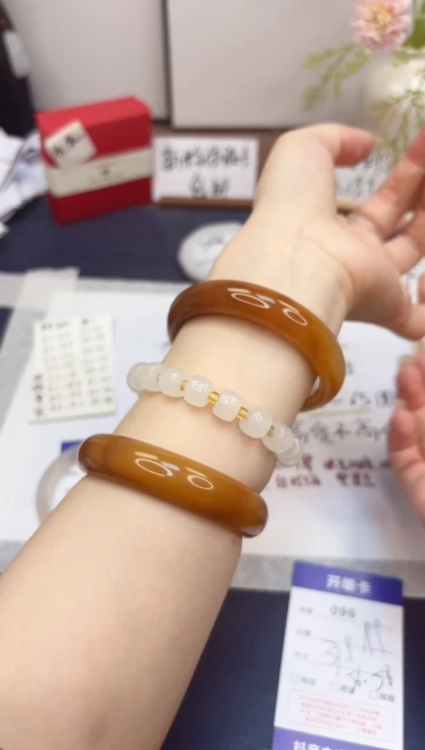 石英质玉手镯未镶嵌96-财气镯-圈口57.9