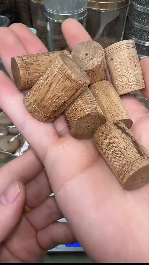 【闪购商品】沉香越南迦莱黄熟香挂件