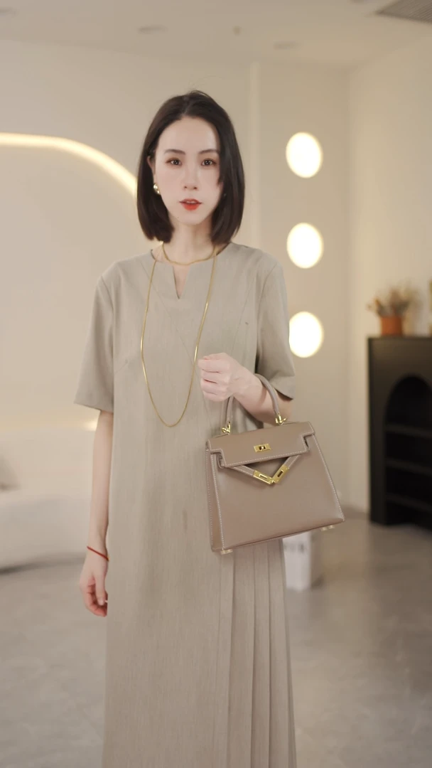 【 莎莉】2025年夏夏季休闲时尚显中长款简约通勤气质连衣裙