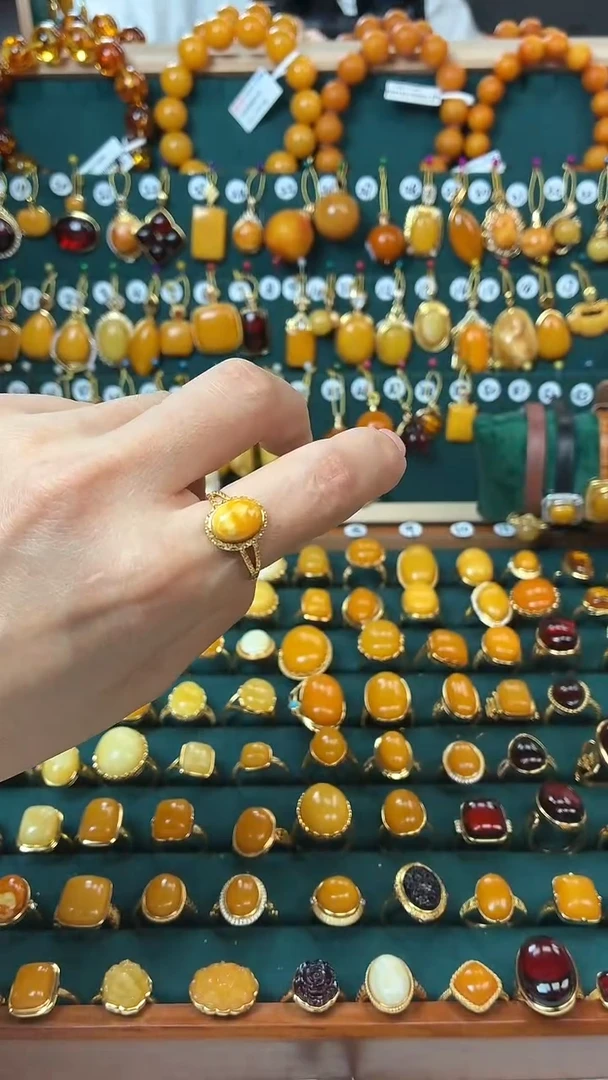 银S925镶嵌琥珀戒指精品蜜蜡戒指