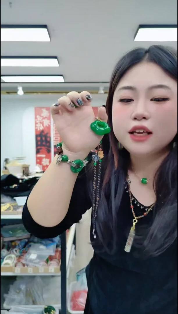 【闪购商品】石英质玉颈饰合金0415绿色小锁链子