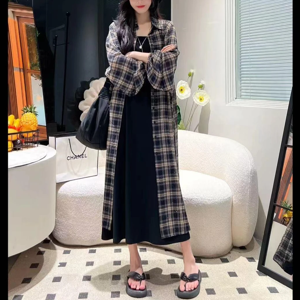 春新款百搭吊带宽松韩版格子过膝长款夏季防晒衬衫遮肉女装2件套