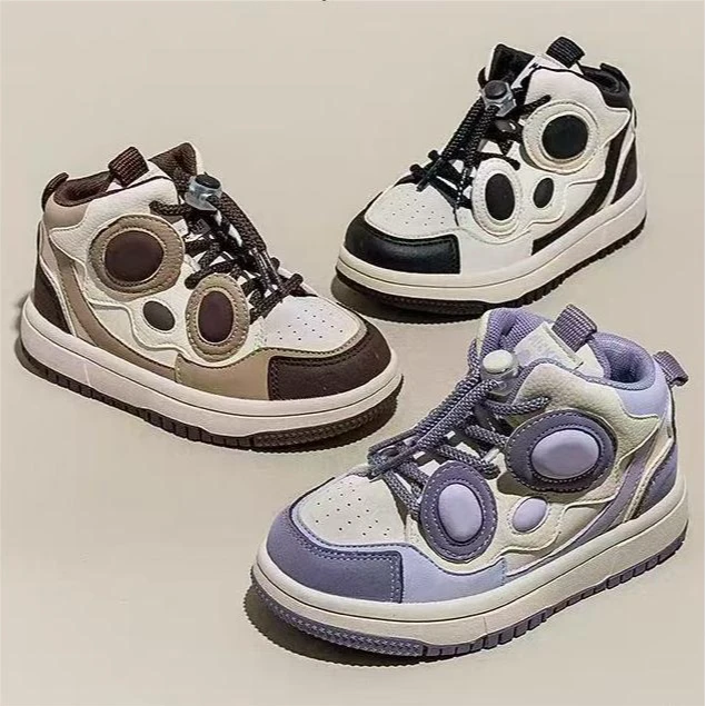 泡妈童鞋   2025春季儿童休闲男童女童时尚板鞋2438933