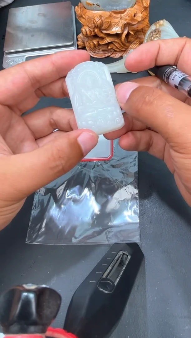 和田玉未镶嵌挂件唵*吽和田玉挂件