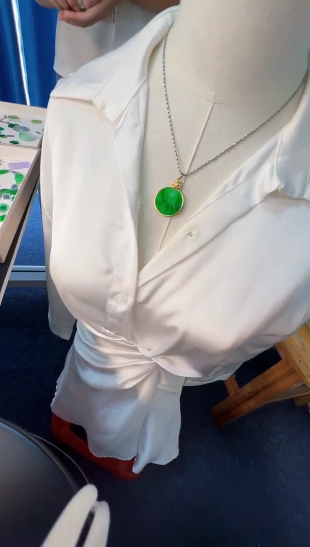 翡翠18K金镶嵌吊坠(不含链)4800