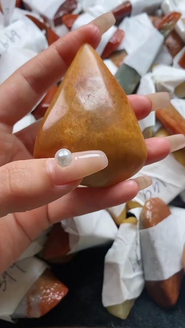 翡翠裸石翡翠挂件裸石