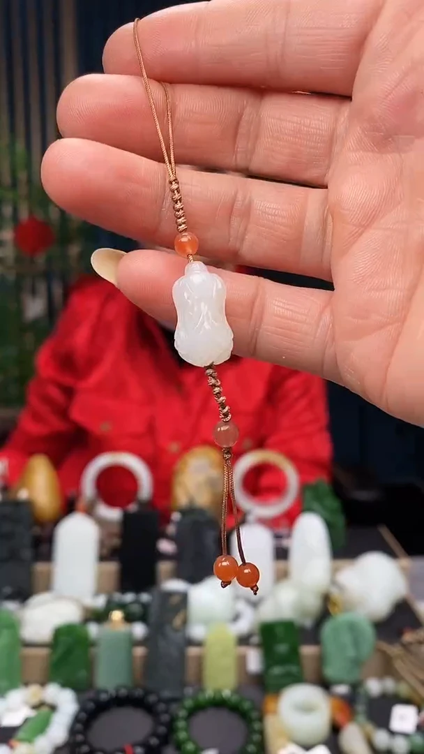 【闪购商品】和田玉吊坠未镶嵌吊坠