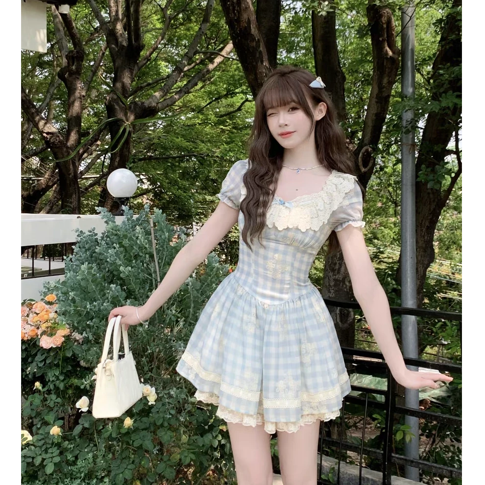 【小美】大码女装法式少女蕾丝拼接格子连衣裙甜美泡泡袖蓬蓬裙