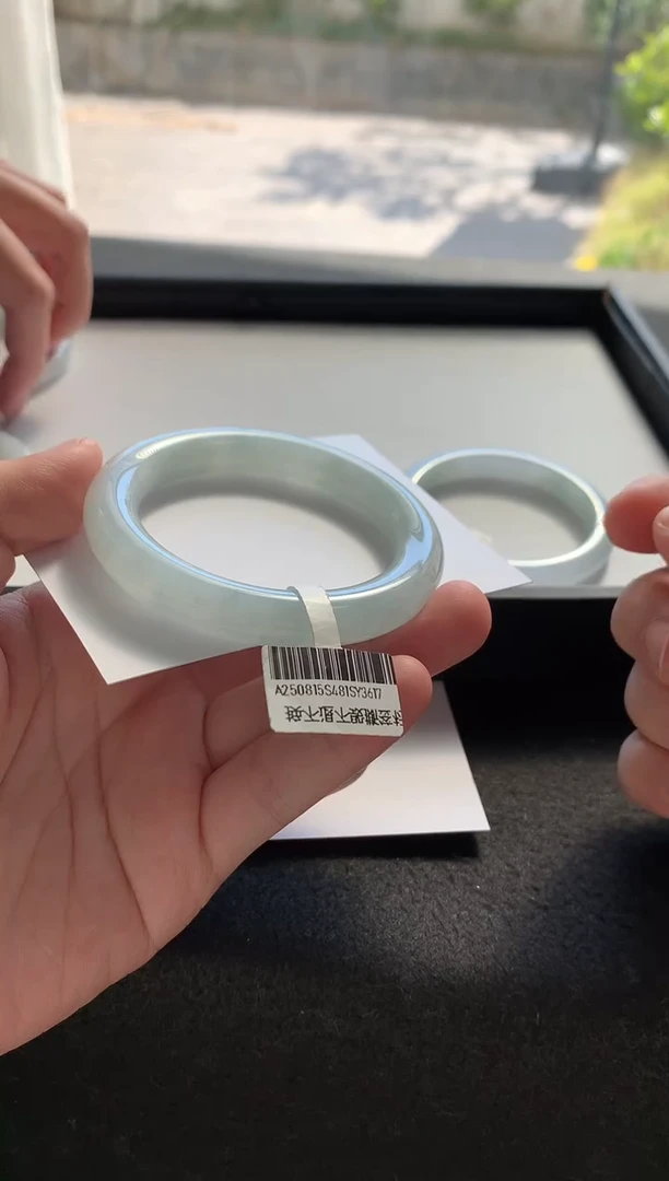 未镶嵌手镯翡翠52.5圆条Y3617买断