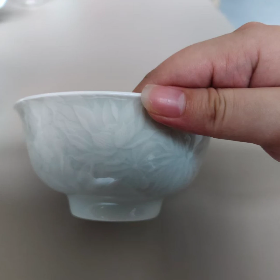 大口窑青白瓷百花碗