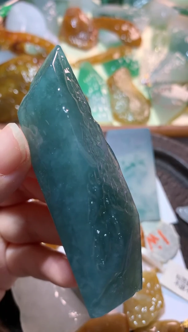 翡翠未镶嵌吊坠(不含链)吊坠