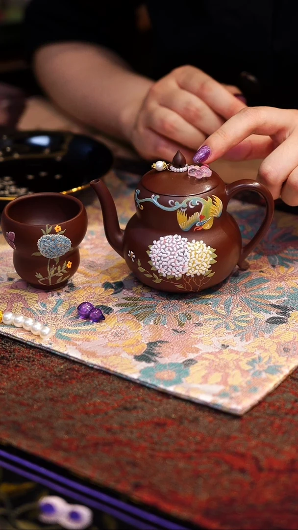 瓷片壶加杯大碗茶的茶器