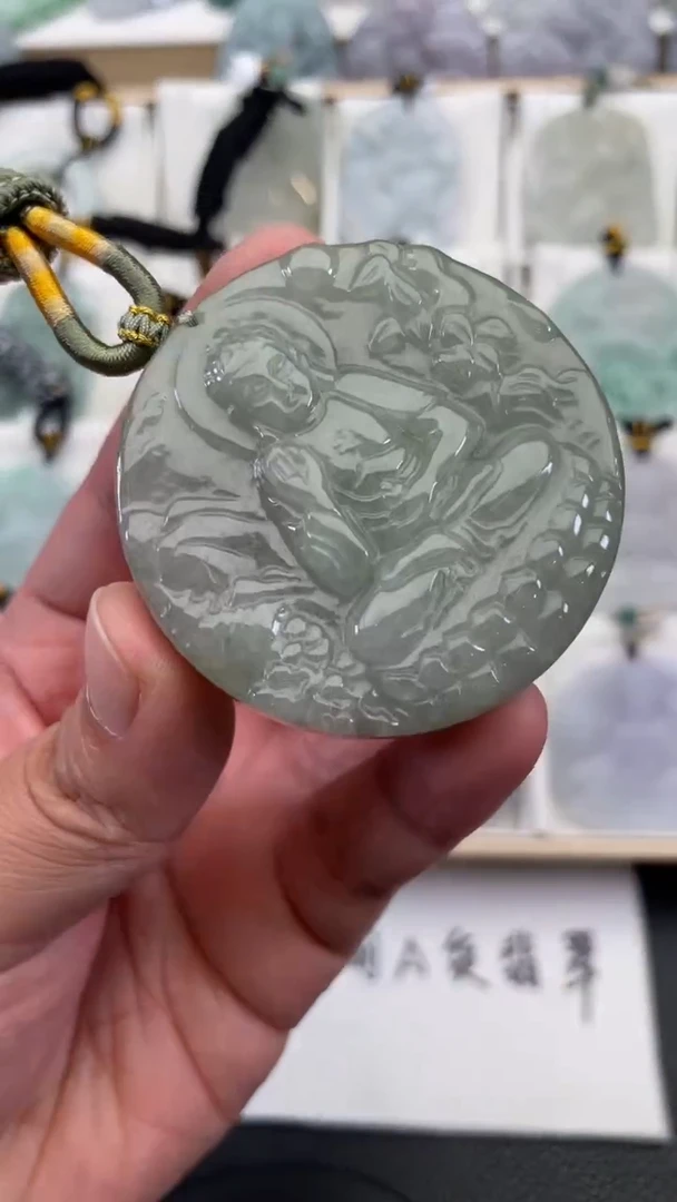 颈饰未镶嵌翡翠天然缅甸翡翠A货274