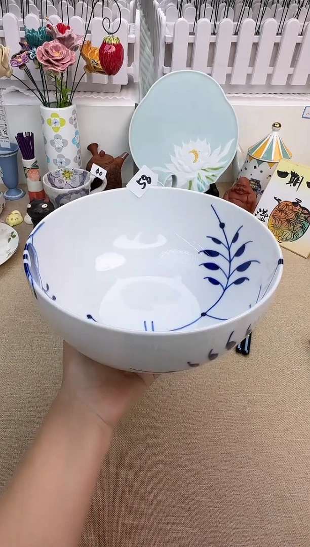 瓷片这个瓷器真好看呀