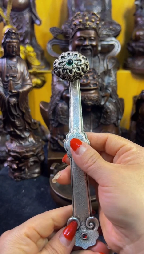 【闪购商品】1案台摆件 物品摆件