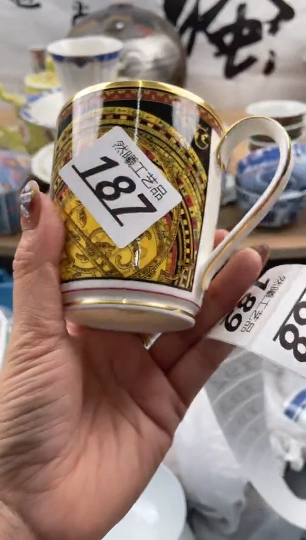 【闪购商品】瓷片187