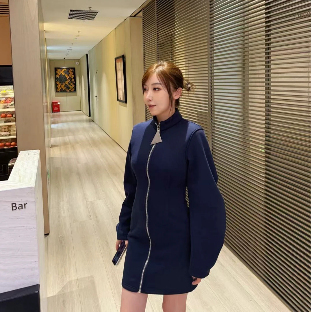PAD深蓝长袖连衣裙